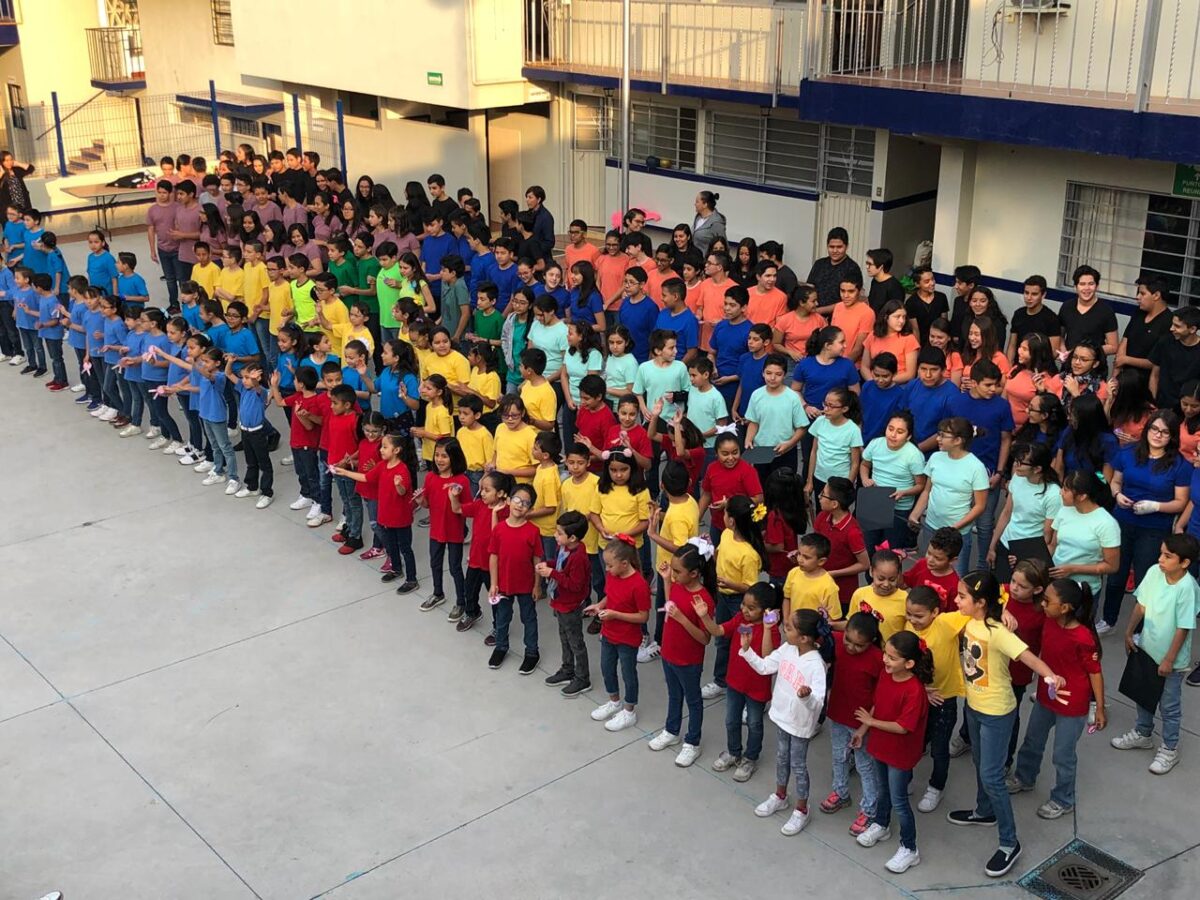 Colegio Charles Dickens - Escuelas MX